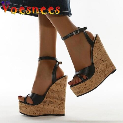 Voesnees New Cross Vamp Design Waterproof Platform Wedges Womens Shoes 2021 Summer 16CM Super High Heel Fashion Simple Sandals
