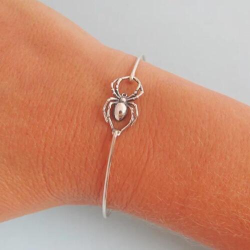 New Fashion Creative Halloween Style Men Women Spider Shape Bracelet Bangle Wrist Band Party Jewelry For Ladies Birthday Gift