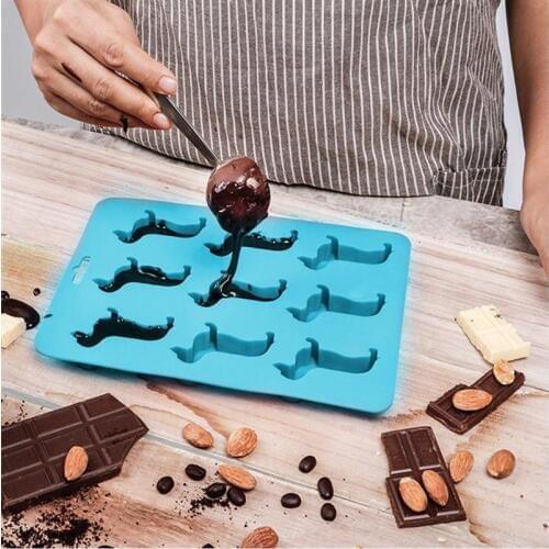 Silicone Puppy Shaped Chocolate Mold Ice Tray Maker Mold Dachshund DIY Fondant Cookie Mould Decoration Baking Tools