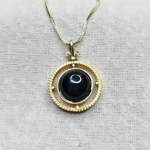 Top Fashion 925 Silver Inlaid Black Agate Pendant Necklace Women Retro Chalcedony Pendant Golden Necklace Jewelry Gift Box