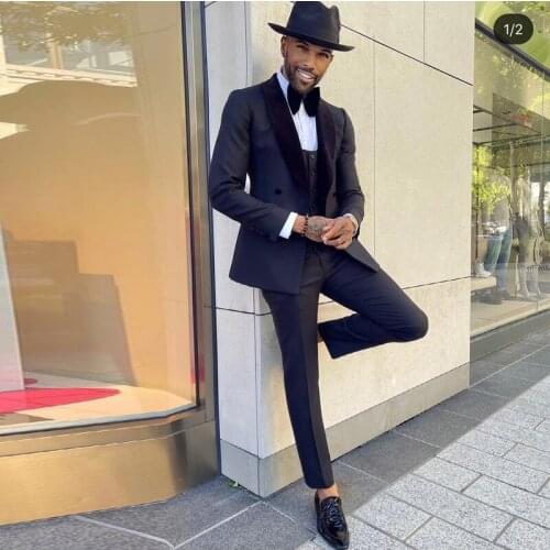Three Pieces Slim Fit Mens Suit Black Velvet Shawl Lapel Wedding Tuxedos Custom Made Groomens Wears