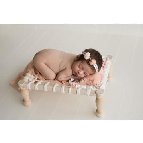 Childrens photography Props Small Bed for Newborn Basket Sofa Crib Wooden Baby Photo Studio Photography Bed Boys Girls Gift