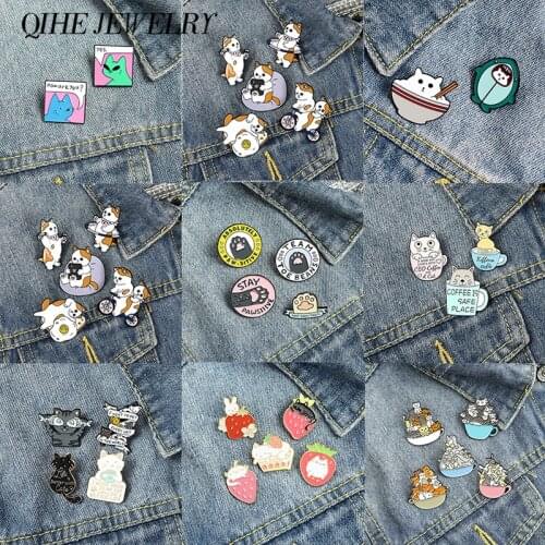 Cat Pins Collection Kitty Enamel Pin Kawaii Animal Badges Paw Brooches Paw Feet Print Pin Up Cat Lover Children Accessories