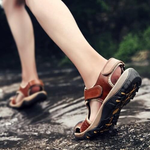 Mens para male zomerschoenen breathable sandale sandalias hombre sandles fashion leather 2019 sneakers casual 2020 flip man for