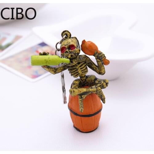 2019 New skeleton that drink and eat meat keychain key ring innovative key holder