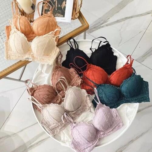 Ladies Thicken Underwear No Steel Ring Lace Beautiful Back Gathering Adjustable Top-up Bra Set Comfortable Underwear Thong