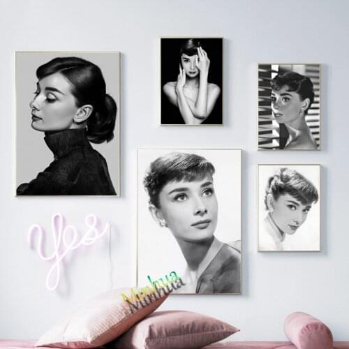 Audrey Hepburn Poster Black White Wall Art Print Canvas Painting Wall Picture For Living Room Bedroom Home Decor