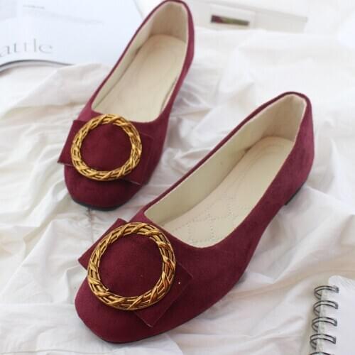 Ge an Du Women's Slip-ons