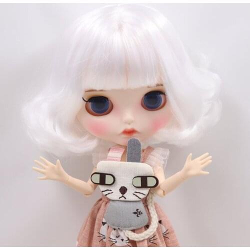 ICY DBS Blyth Doll No. BL136 White Bob hair Carved lips Matte customized face Joint body 1/6 bjd