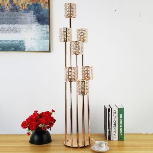 New Crystal cup candle holder 7 arms tall cheap wedding candelabra acrylic cup table top decoration centerpieces