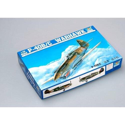 Trumpeter Model 01632 1/72 P-40B/C Warhawk Model Kit