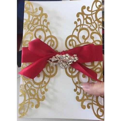 Free shipping 25X Gold Thick Glitter Paper Hollow Laser Cut Vintage Vine Wedding Invitations Card Cover
