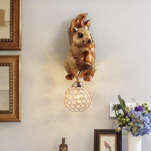 Nordic creative lovely animal wall lamp boy girl childrens room study bedside bedroom simple living room squirrel wall lamp