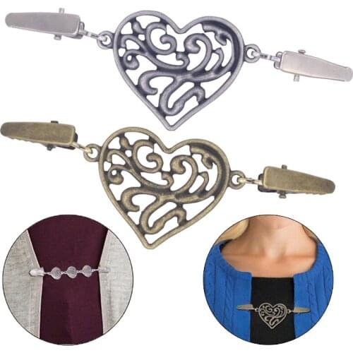 1pc Womens Fashion Alloy Duck Clip Cardigan Sweater Clip Blouse Collar Clasps Charm Jewelry Clothing Decor Fashion Accessories