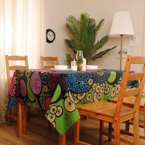 Aki's Gift Tablecloths
