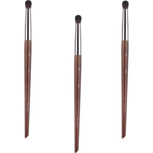 3Pcs European Vintage Exquisite Medium Round Eyeshadow Makeup Brush Nose Shadow Brush Beauty Makeup Tool Brush