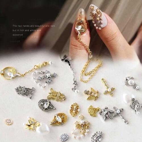 10pcs/bag 3D Retro Japanese Alloy Nail Art Crystal Rhinestone Hollow Rivet Pearl Pendant Manicure Accessories Nail Decorations