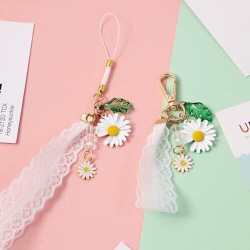 2021 Cute Korea Lovely Sunflower Daisy Flower Fabric Lace Keychain For Women Key Chains Ring Car Bag Pendent Charms D578