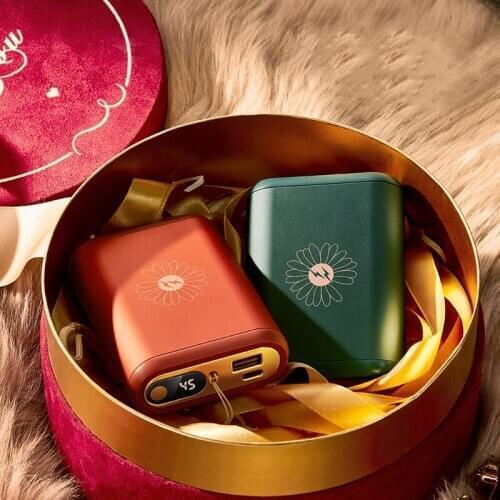 Mini 10000mAh Powerbank Hand Warmer Winter Heater Portable Charger Poverbank For iPhone 12 Samsung S9 Xiaomi Power Bank for Gift