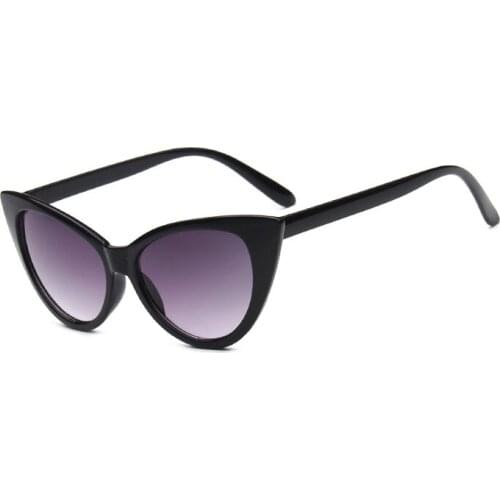 Wholesale Sexy Sunglasses CatEye Frame Glasses Celebrities Cat Eye Sun Glasses Cool Eyewear Decoration Shades Goggles for Women