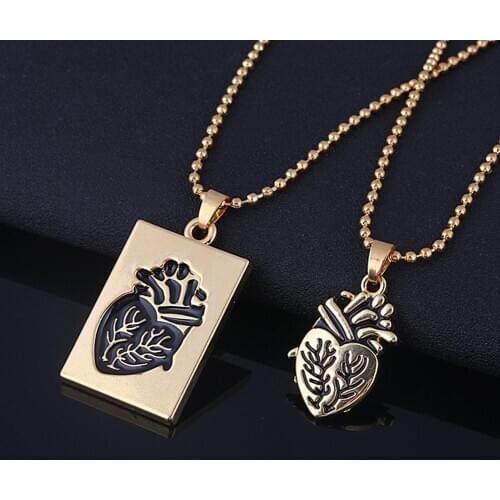 2Pcs Creative Heart Shape Splicing Pendant Couple Necklace Lover Jewelry Gift