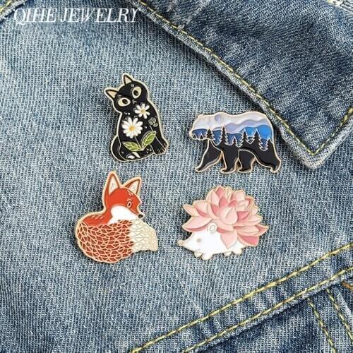 QIHE Jewelry Landscape on Animals Enamel Pins Cat Bear Fox Hedgehog Brooches Badges Fashion Cute Pin Gifts for Friends Wholesale