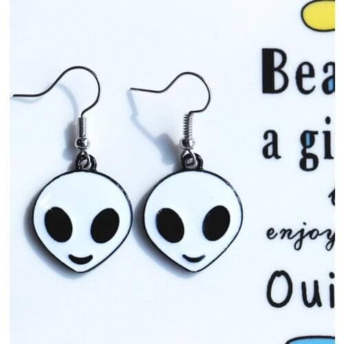 2018New Pattern Skeleton Earrings personality fashion jewelry charm retro rock skeleton Earrings