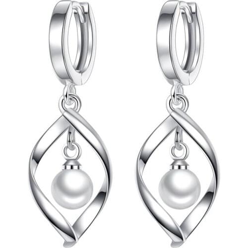 Elegant Cute Creative Tactfully Twisted Love Drop Earrings Small Huggies With Imitation Pearl Charming Romantic Earring Jewelry