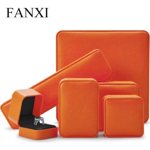 Oirlv Jewelry Box Orange PU Leather Ring Wedding Gift Box jewelry Box for Earring Pendant Jewelry Organizer Case