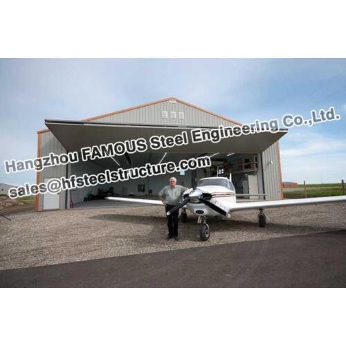 Prefabricated steel structure aircraft hanger with folding door