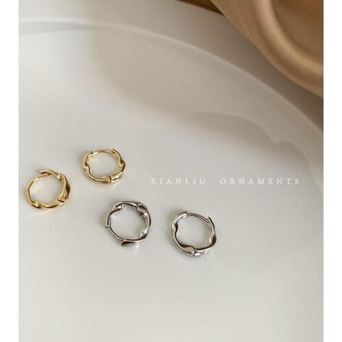 VENTFILLE 925 Sterling Silver Metal Corrugated Twist Geometric Lrregular Distorted Stud Earrings Simple Female