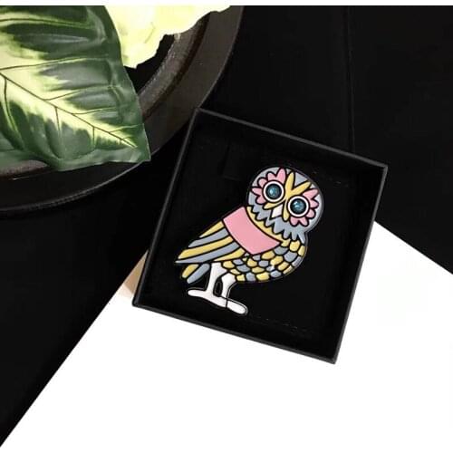 2021 New Hot Brand Fashion Jewelry For Women Colorful Planet Party Sweater Brooche C Name Stamp Cute Owl Brooches