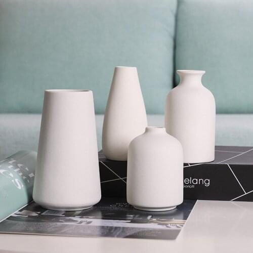Modern and simple European-style ceramic vase, dried flowers, simulation flowers, homestay, home furnishings, decorative crafts