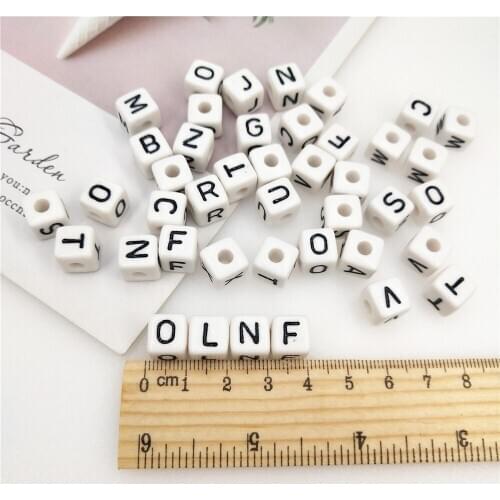 50Pcs 10mm Letter Beads Random Mixed Cubic Acrylic Beads White Alphabet Beads for Bracelets Necklace Diy Jewelry Accessories
