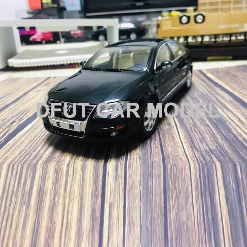 Diecast 1:18 Alloy Pull Back Toy 2007 B6 Magotan Car Model Of Childrens Toy Cars Original Authorized Authentic Kids Toys