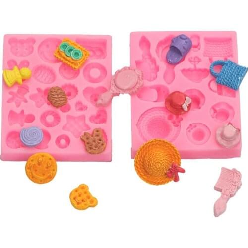 P82D DIY Handmade Soap Making Supplies Silicone Fondant Molds Exquisite Bear Bunny Hat Decorating Candle Mold Flexible Gift