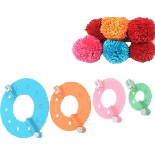 4 Sizes Pompom Maker Fluff Ball Weaver Needle Craft DIY Wool Knitting Craft Knitting Wool Tool Kit for Kids and Adult
