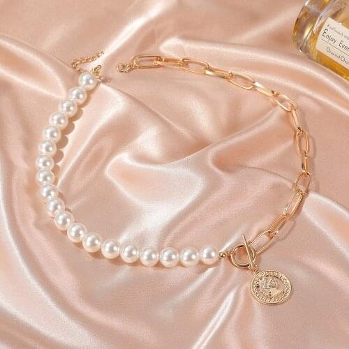 Vintage Coin-shape Necklace Chain Pearl Women-head-pendant Necklace For Women New Necklaces & Pendants European American D163