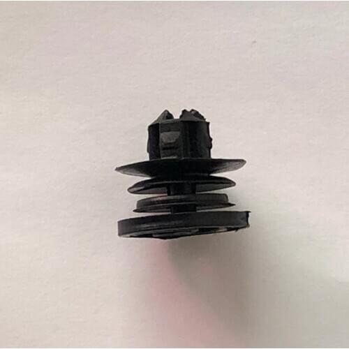 Car Door Plate Interior Fastener Clip Trim Buckle For VW Passat Golf Jetta Bora Superb LEON IBIZA/ST CORDOBA/VARIO OE:3B0868243