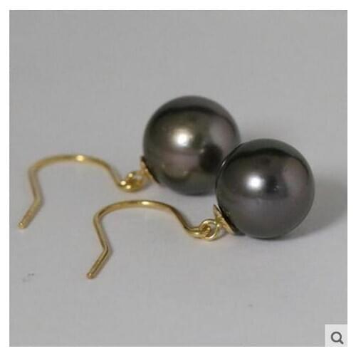 A pair of 10mm tahitian round black green pearl earring 14k
