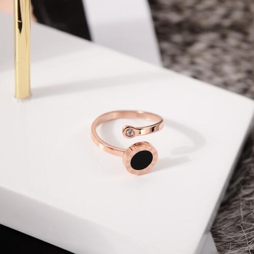 YUN RUO Black White Shell Round Rings Couple Rose Gold Color Woman Birthday Gift Party Fashion Titanium Steel Jewelry Never Fade