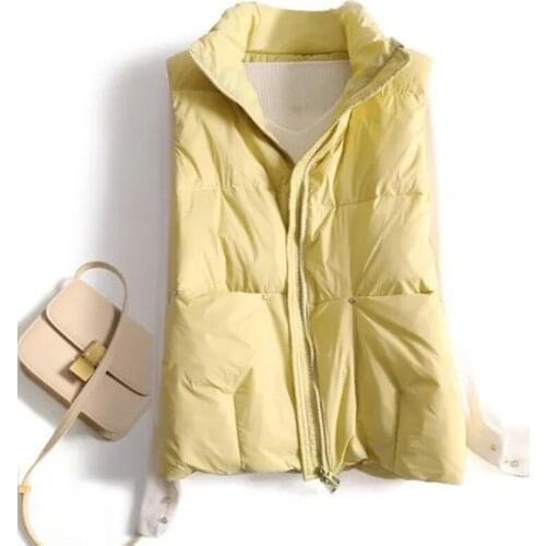 Women Autumn And Winter Ultra Light Down Vest Casual Loose Waistcoat 90% White Duck Down Sleeveless Waistcoat New Arrival 2021