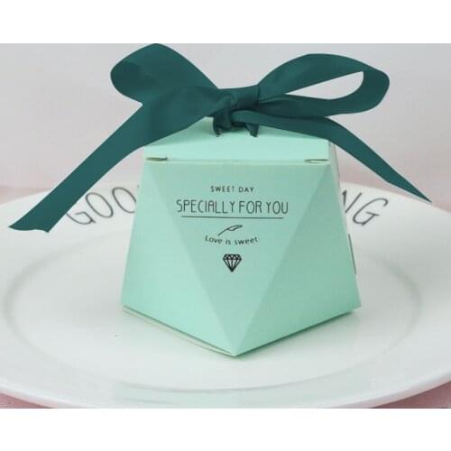 10pcs New Pink Diamond Shape Dragee Baptism Candy Gift Box Wedding Favors Packaging Gifts Bag Cake Box Bonbonniere Wrapping