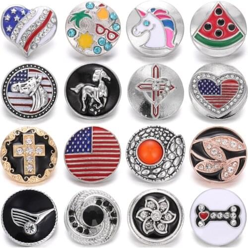 6pcs/lot 2020 New Snap Jewelry Love Heart Horse Cross Flower 18mm Snaps Buttons Fit Snap Button Bracelet Neckace Charms Jewelry
