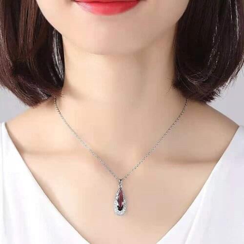 Wholesale mixed color long water drop zircon pendant shiny zircon crystal oval necklace for ladies fashion classic jewelry new