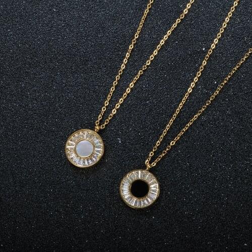 Luxury Square Rhinestones Black/White Shell Pendant Necklace Stainless Steel Round Charm Necklace For Women Jewelry Gifts