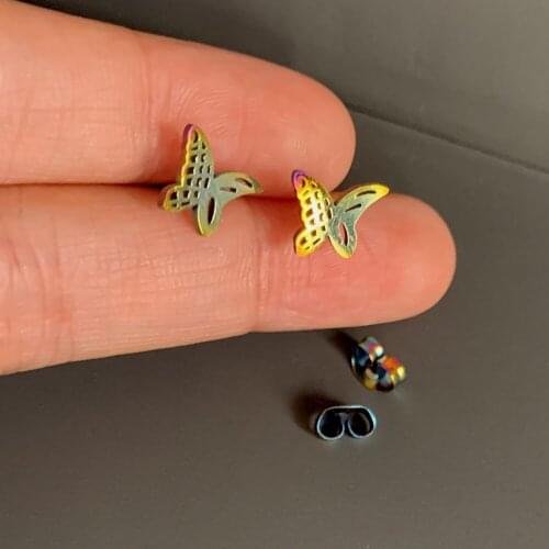 Simple Lovely Rainbow Color Butterfly Shape Stud Earring for Women Girl Cute Small Hollow Animal Ear Stud Cuff Jewelry