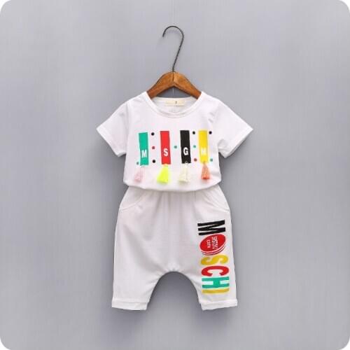 Children Suit 2016 Summer Wear New Pattern Girl Childrens Garment Fashion Personality Short Sleeve T-Shirt Shorts 2 Pieces
