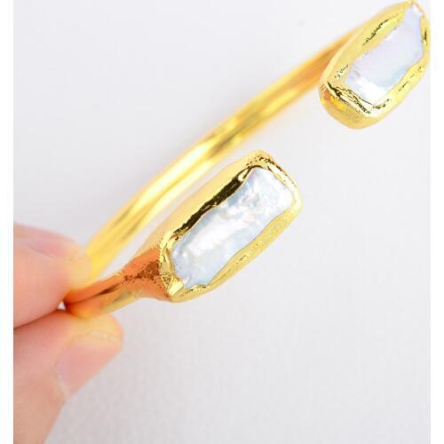 2pcs Cultured White Biwa Rectangle Pearl Golden Plated Bangle Bracelet
