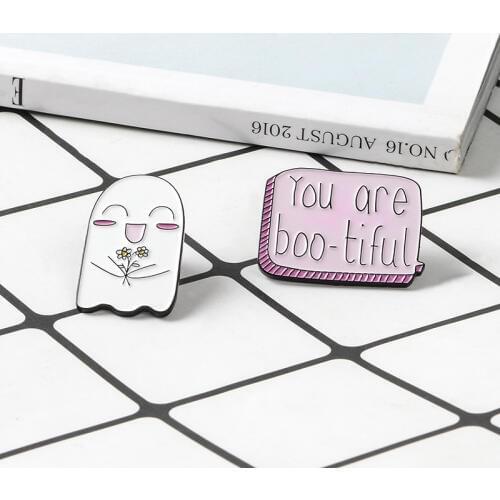 Smile Ghost boo-tiful Enamel Pins Badges Brooches Courtship Lapel pin Denim Shirt Collar Simple Pink Cartoon Love Jewelry Gift